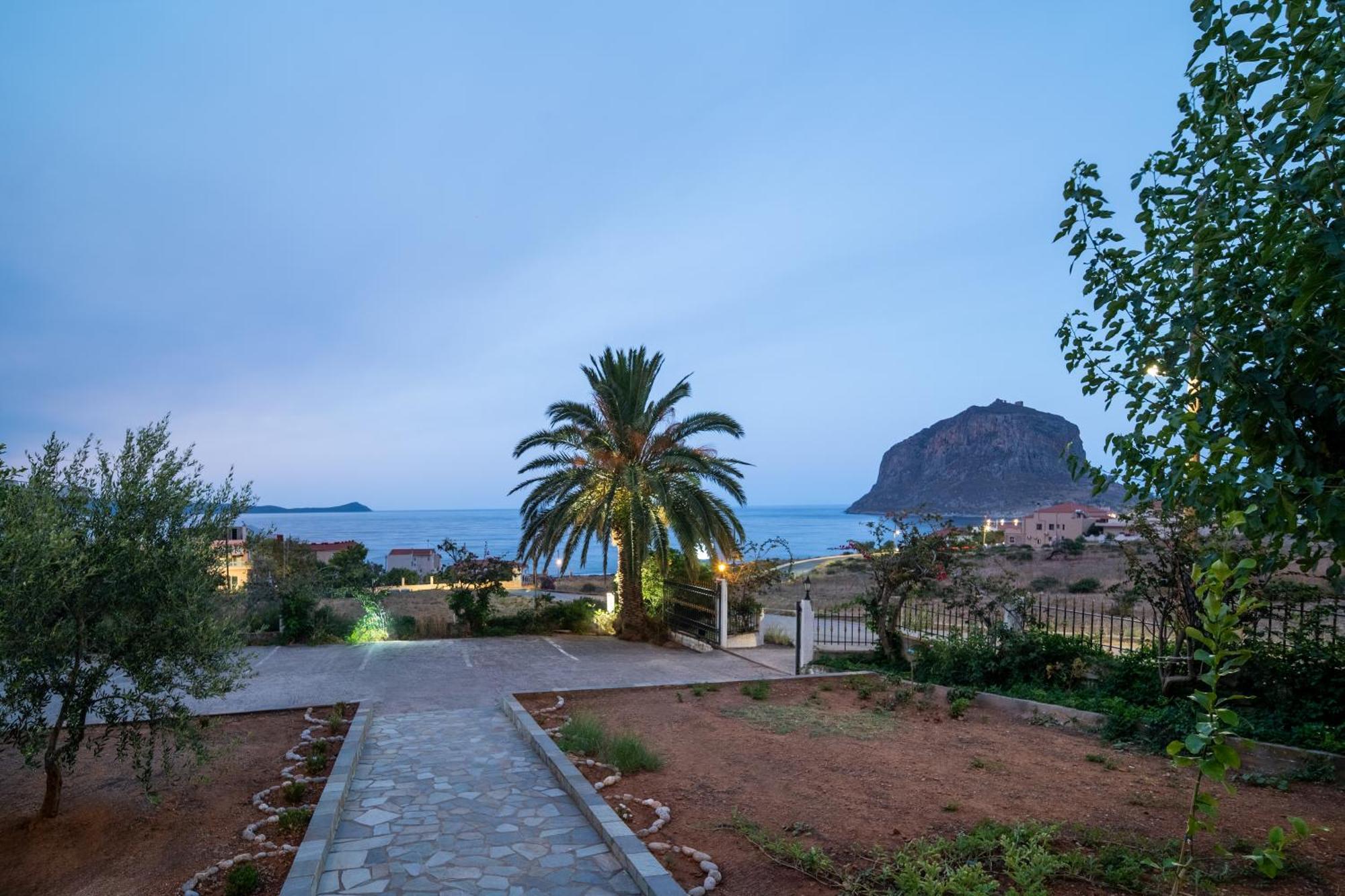 Alta Vista Studios - Ex Lekka'S House Monemvasia Extérieur photo