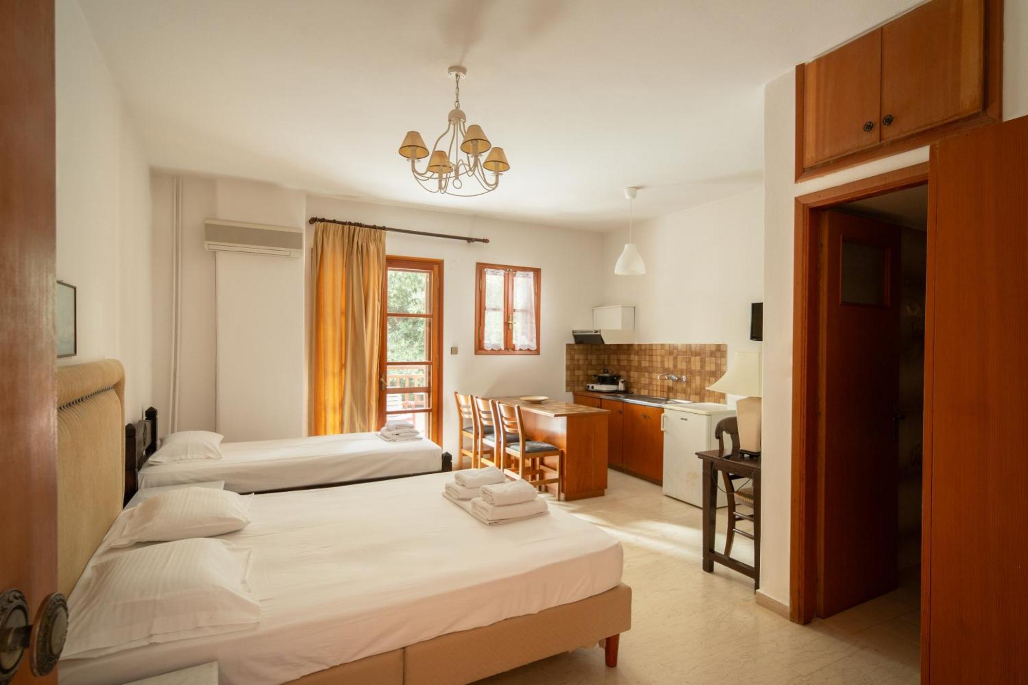 Alta Vista Studios - Ex Lekka'S House Monemvasia Extérieur photo